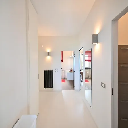 Il Sogno Di Chiara, Vila *