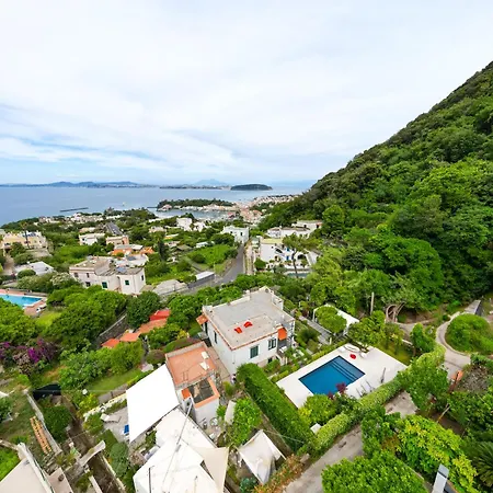 Il Sogno Di Chiara, * Ischia