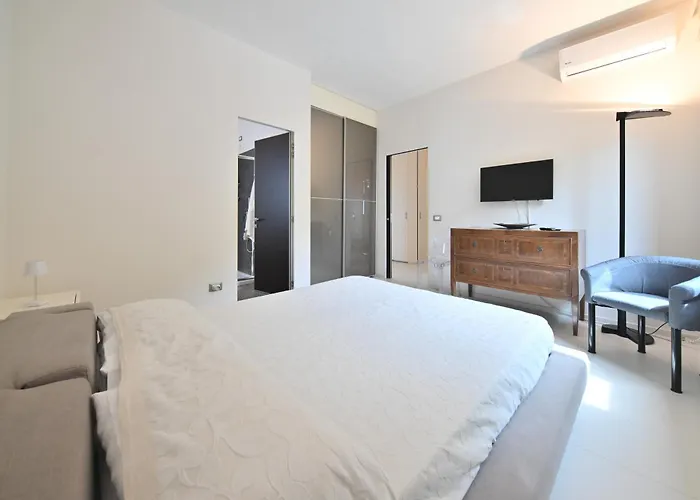 Il Sogno Di Chiara, Villa Ischia