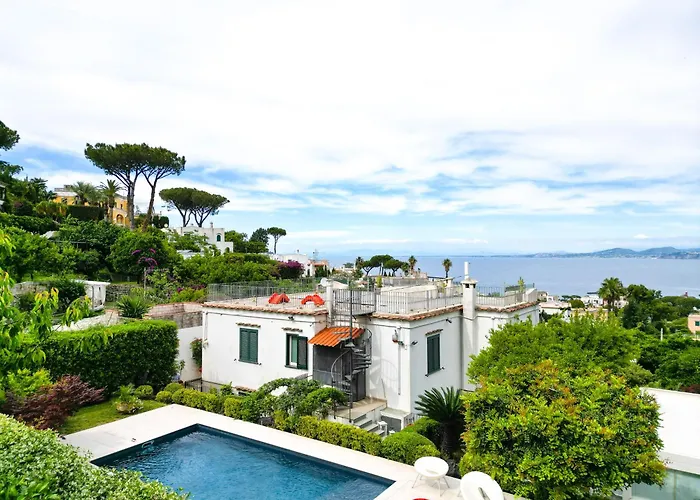 Il Sogno Di Chiara, Villa