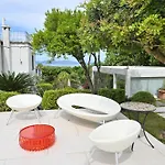 Il Sogno Di Chiara, Villa